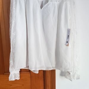 Aqua brand- Ivory Lace Detail Top - Bloomingdales brand-New w/tags-Large
